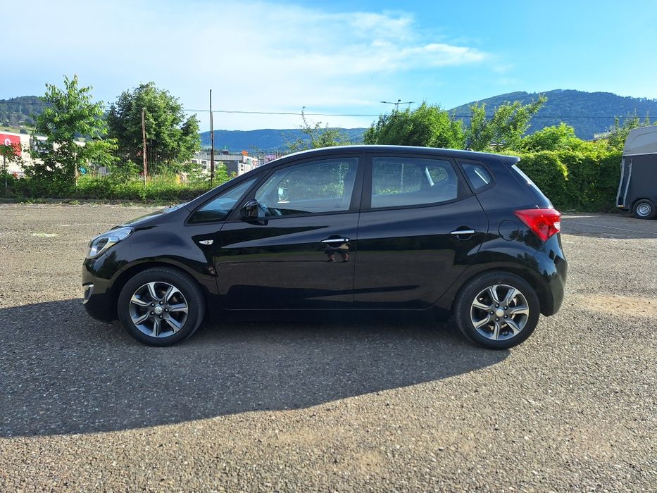 HYUNDAI ix20 2016