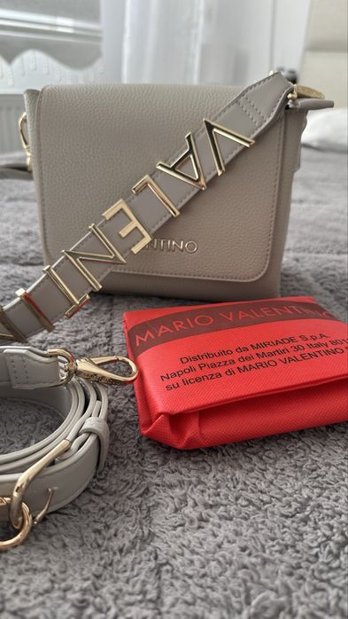 Дамска чанта VALENTİNO