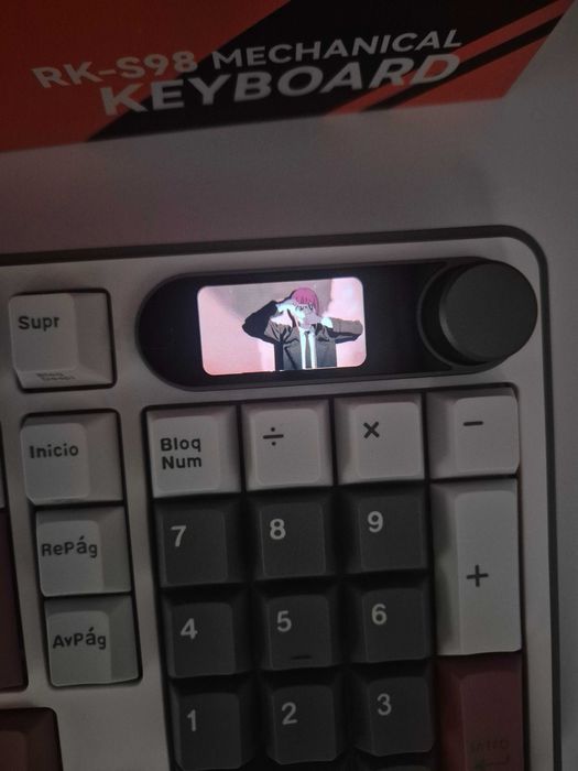 Tastatura RK S98-ES Pale Green Switch Display Customizabil