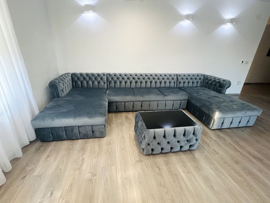 Canapea chesterfield