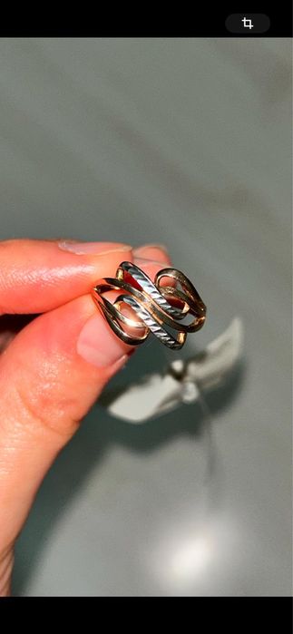 Кольцо с Сапфиром и бриллиантами серебряное