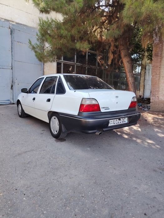 Нексия 1 сотилади 1997 йил