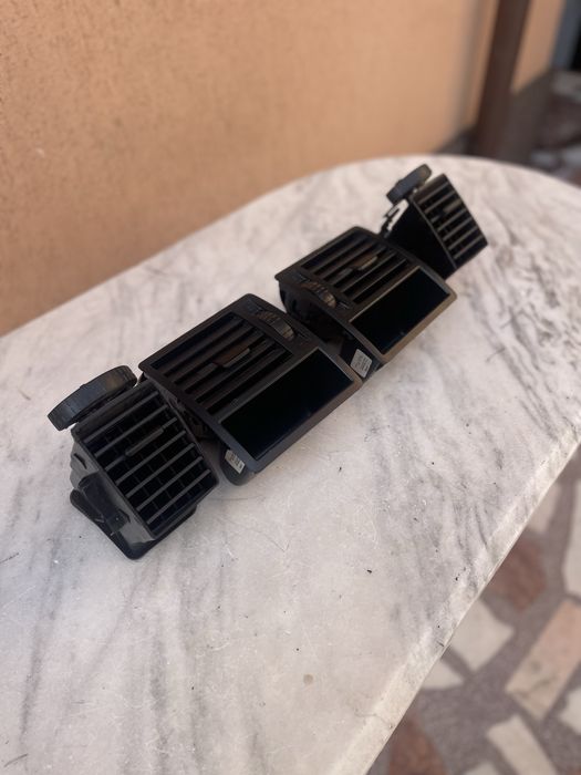 Grile ventilatie bord VW Transporter T5 2.0 TDI 2010-2016