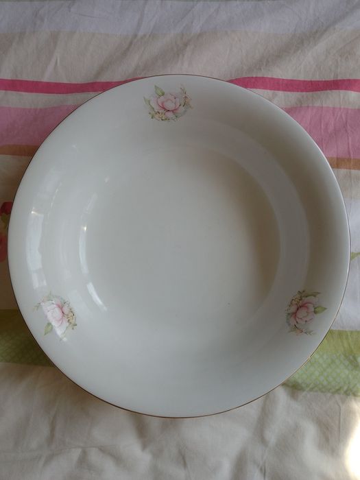 Порцеланова купа за измиване на лице