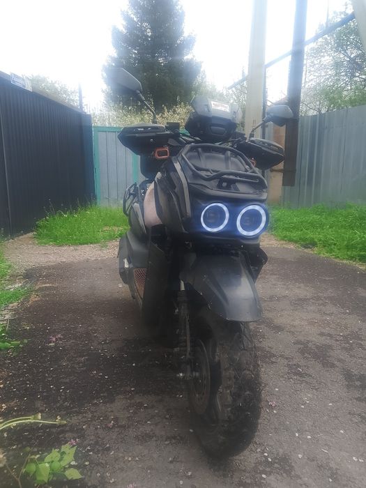 Продам мопед танк