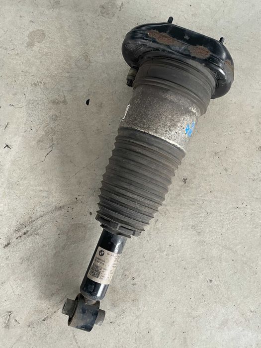 perna dreapta spate Bmw seria 6 GT G32 cod 6872968