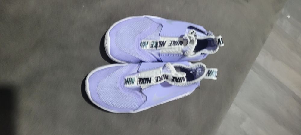 Adidasi Nike copii marimea 28