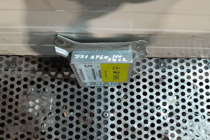 Calculator airbag 89170-0H030 Toyota Aygo prima generatie