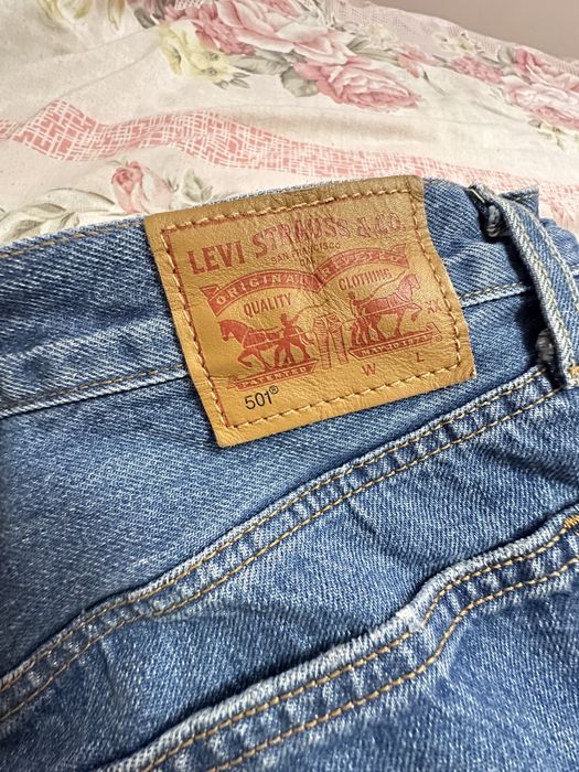 Страхотни къси дънкови панталонки Levi’s неразличими от нови