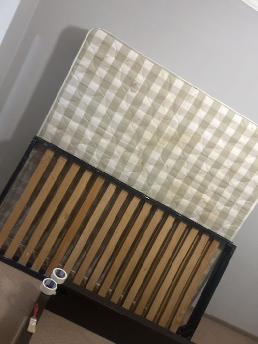 Кровать с матрасом 2:2