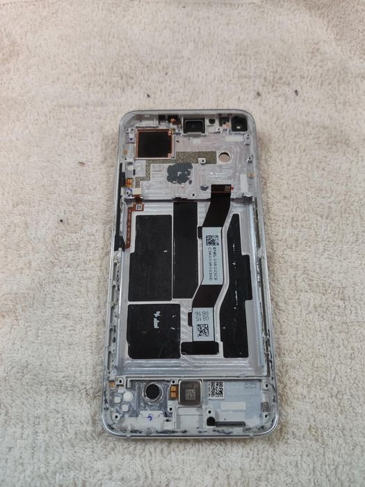 Продавам части за Xiaomi mi10t pro