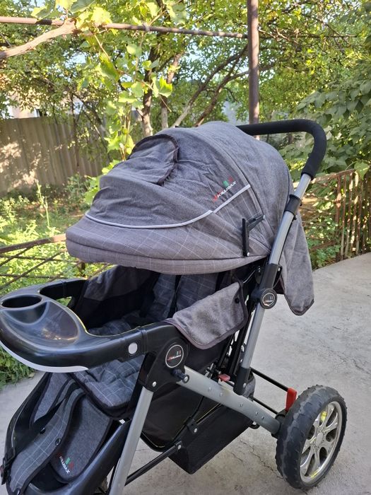 -Коляска детская-