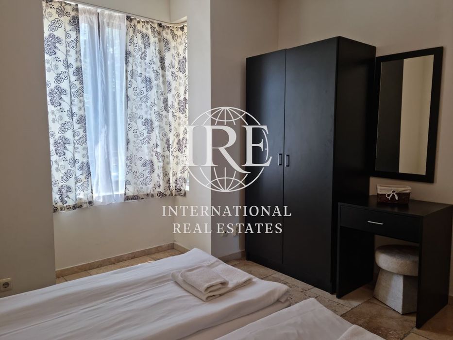 Продава се Тристаен апартамент в с. Топола, Област Добрич - 128 кв.м за 426 €/кв.м - Снимка #12