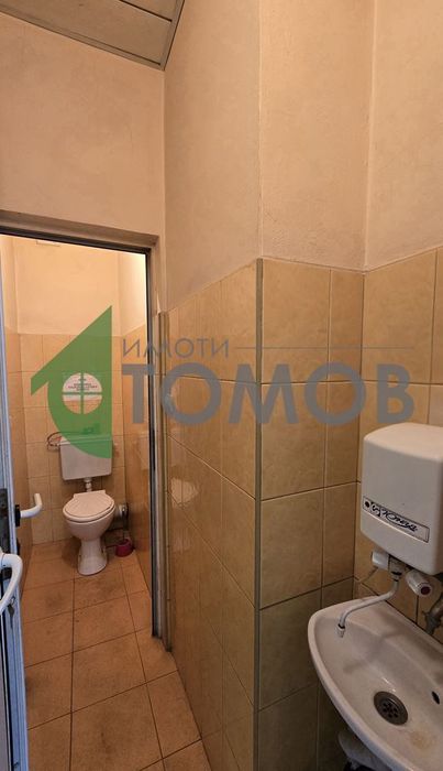 Дава се под наем Офис в Стара Загора, Център - 52 кв.м за 398.82 € - Снимка #3