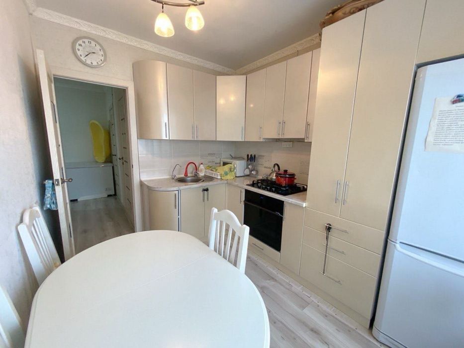 Продам 2 комнатную квартиру