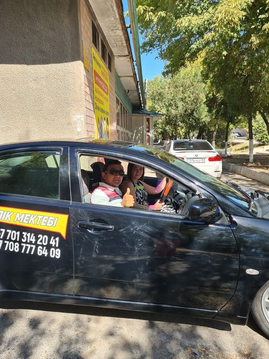 Автошкола, автоинструктор, обучение вождению.