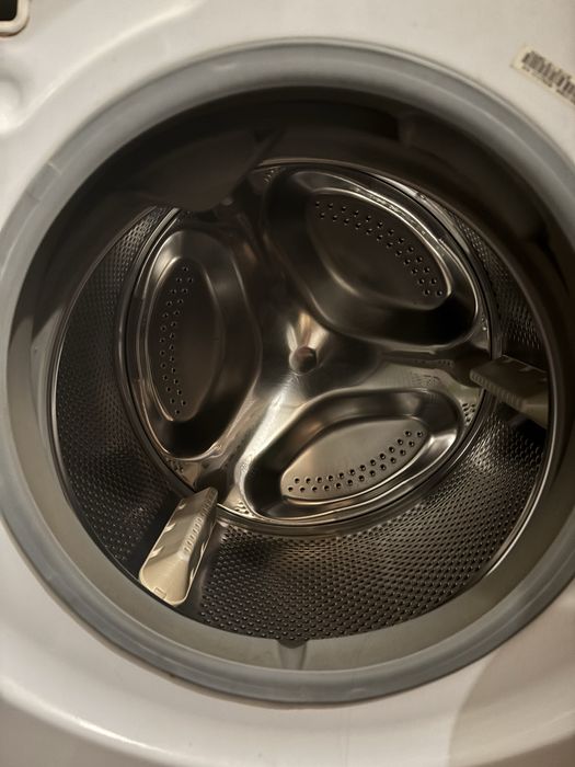 Пералня със сушилня Hotpoint-Ariston Aqualtis AQM8D 29 U