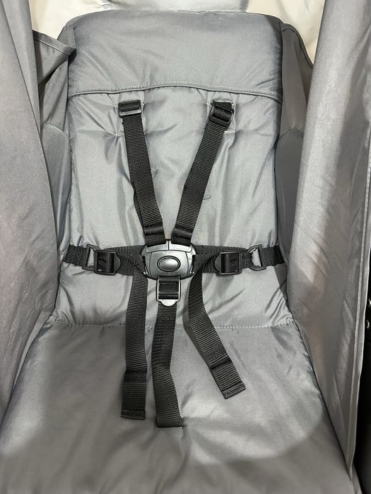 Carucior bebeluși/copii (de la naștere până la 25 kg)