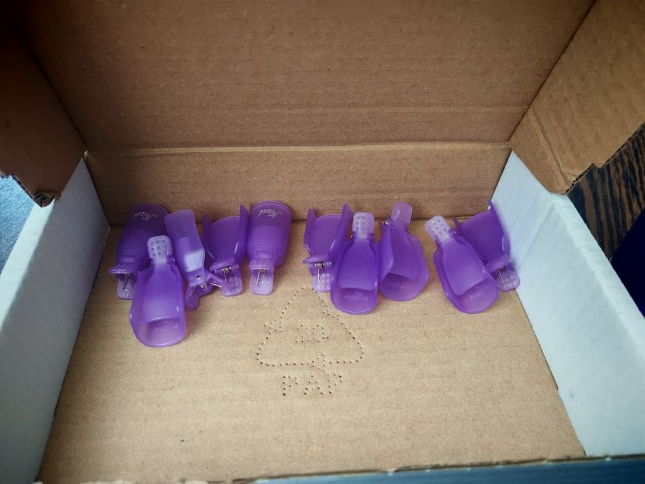 Set complet  manichiura lampa UV nou