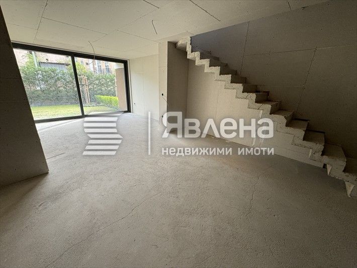 Продава се Къща в София, Бояна - 188 кв.м за 1836 €/кв.м - Снимка #2