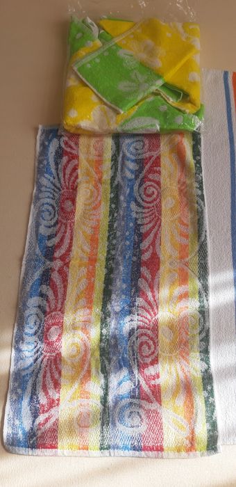 Хавлиени кърпи и аксесоари за баня