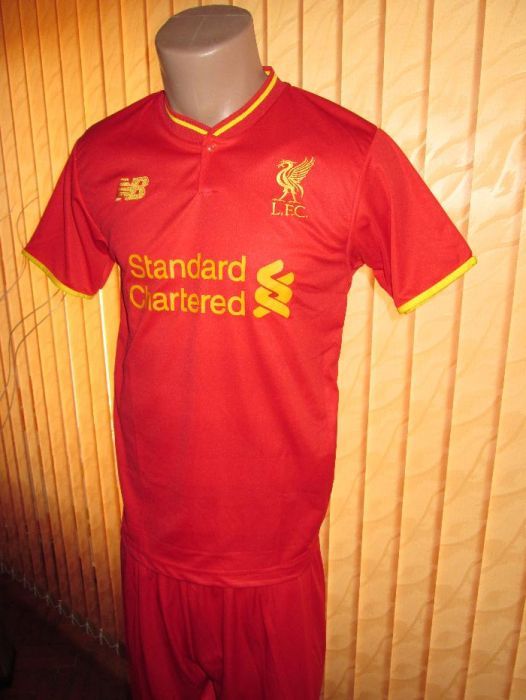 New Balance детски екип Ливърпул Стъридж РЕТРО размер 104