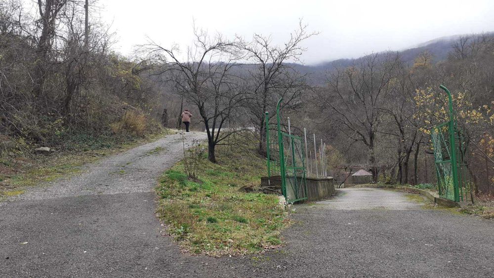 Парцел Гара Лакатник