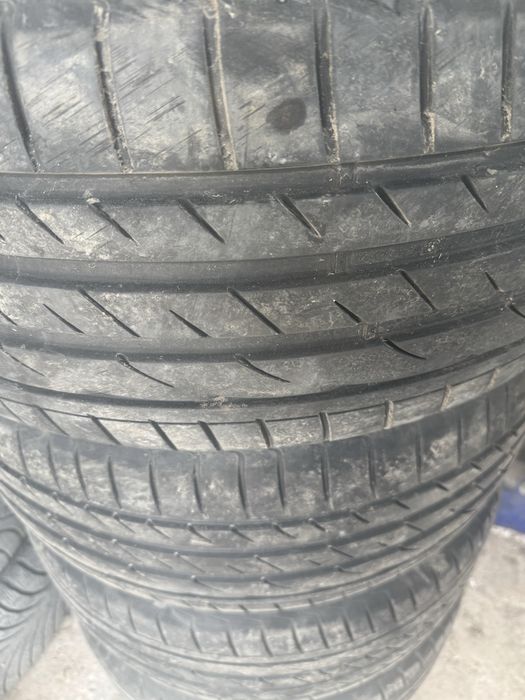 Гуми 255 50 19 летни почти нови