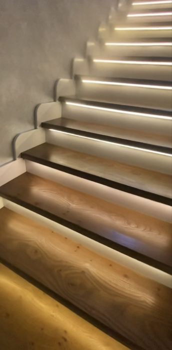 Умно осветление за стълбище