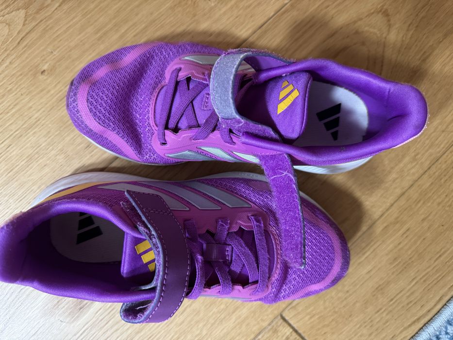 Adidas marimea 32