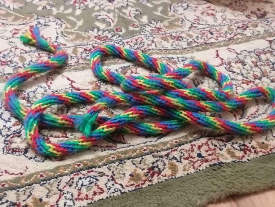 Игрушки разные в хорошем состоянии