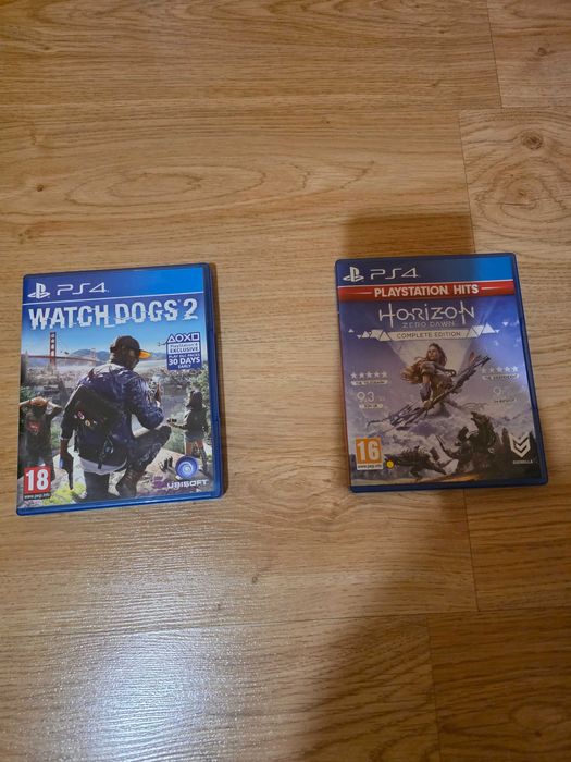 Конзола PlayStation 4 Slim 500GB + 4 ТОП игри (пълен комплект)
