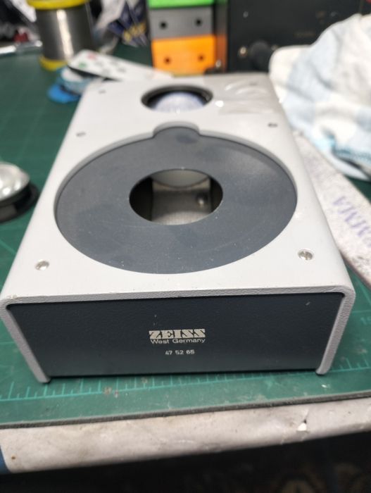 Microscop zeiss ! accept  schimburi!