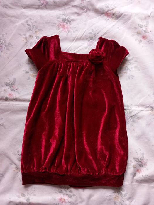 Rochie C&A mărimea 98