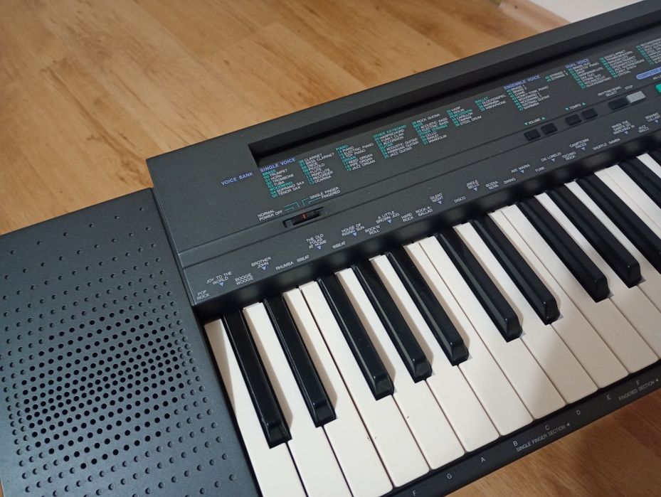Yamaha PSR-100 pian digital orgă electronică