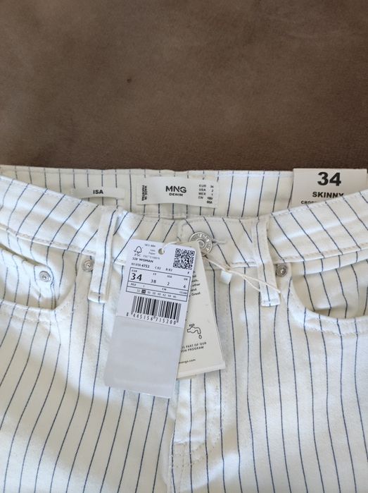 Дънки Mango със средна талия