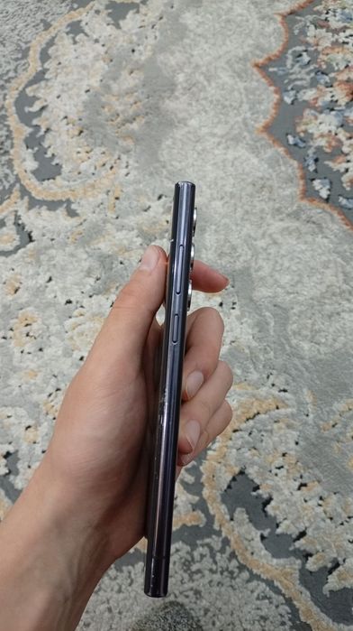 S22ULTRA 12/256 с дефектами интересен обмен на нормальные устройства