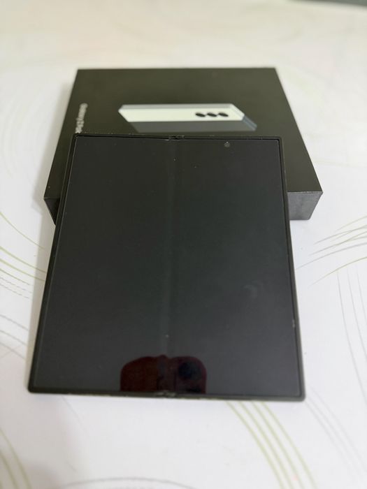 Samsung Galaxy Z Fold 6