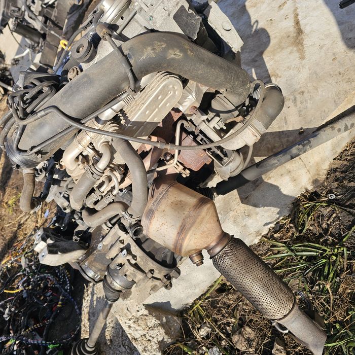 Двигател 1.9 105к.с BXE и оборудване за него.