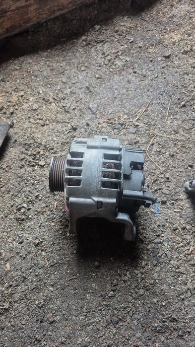 Продам запчасти на ауди а6 с5 2.4