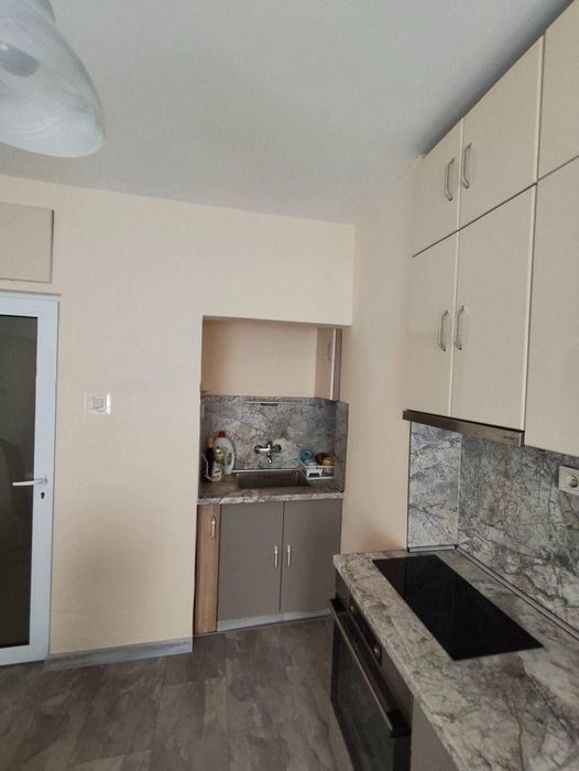 Дава се под наем Двустаен апартамент в София, Център - 70 кв.м за 847.62 € - Снимка #7