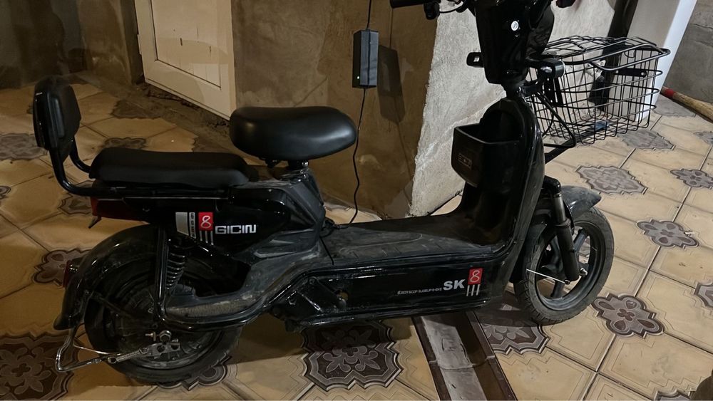 ЭлекртричкскийСкутер