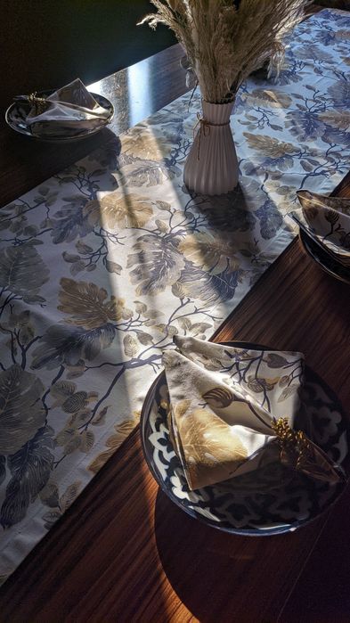 Раннер, салфетки, кольца, набор для сервировки