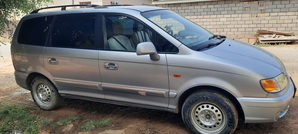 Хюндай Траджет обем 2,0, механика