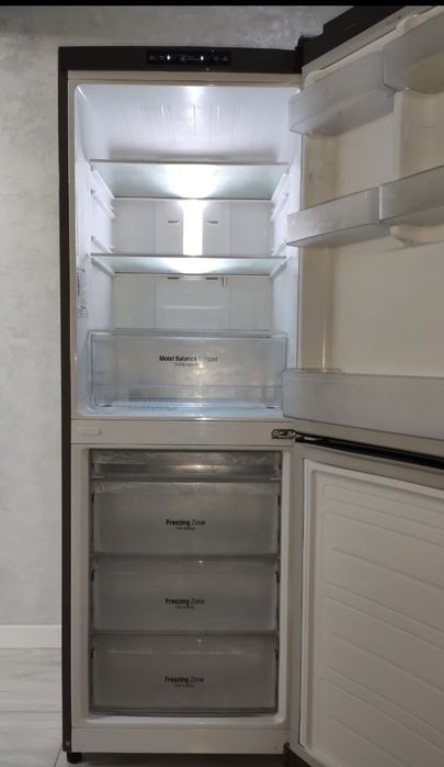 Холодильник LG NO FROST