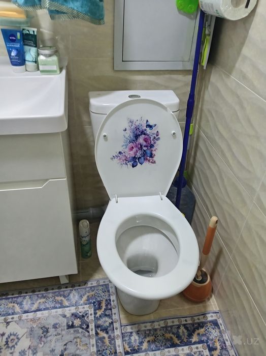 Срочно продам унитаз