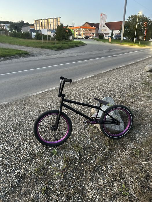 Vând Bmx Wethepleope