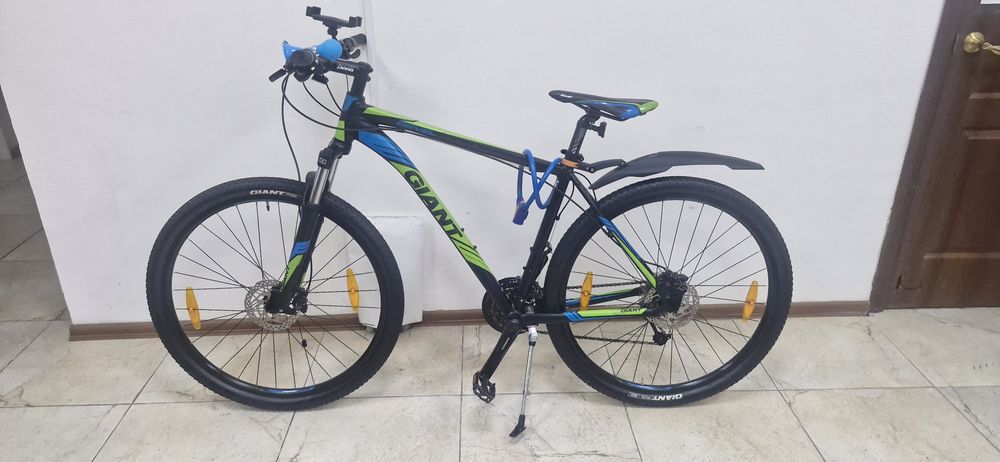 Велосипед,  очень хорошего качества ,бренд.