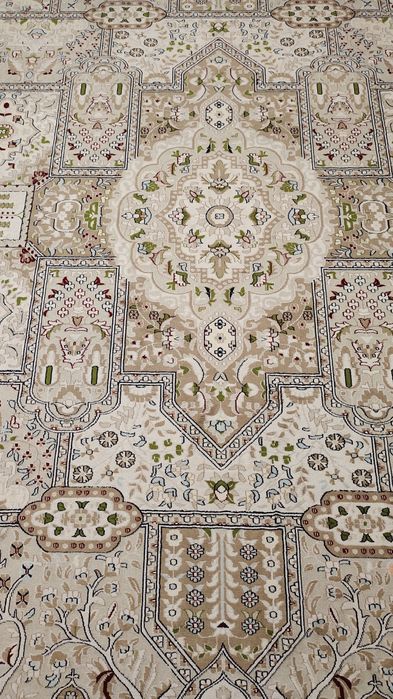 Ковёр продается. Срочно!!!