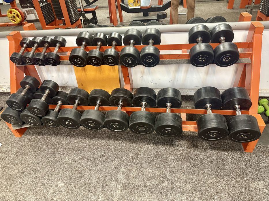 Професионално фитнес оборудване Ivan уреди  машини  кардио